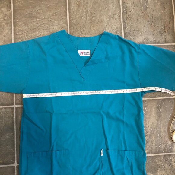 Genny's Uniforms Scrub Top & Pants Set Turquoise - Picture 13 of 15